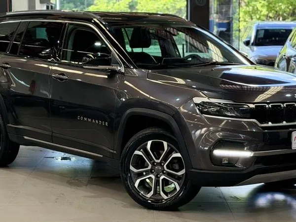 Jeep Commander 2023, foto 1 de 7